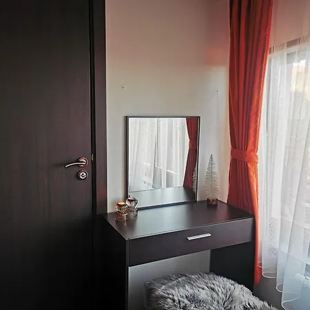 Private In Snezhanka
