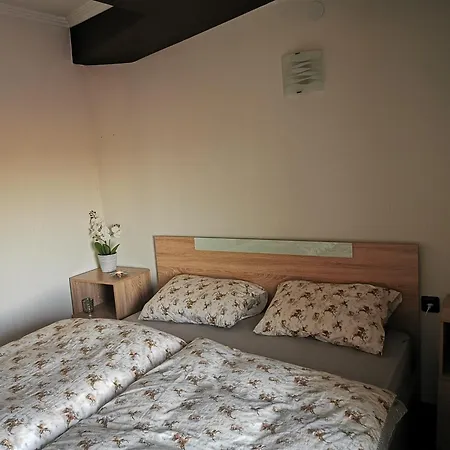 Private In Snezhanka Apartmán